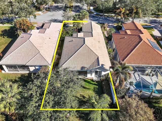 8892 SE Eldorado Way, Hobe Sound, FL 33455