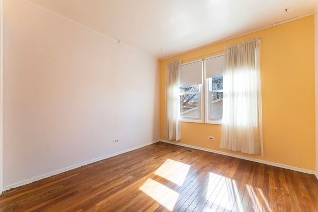 2S055 Glen Avenue, Lombard, IL 60148