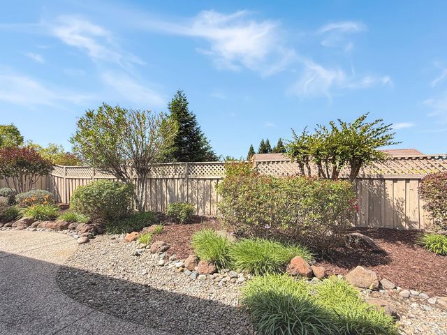 1556 Sweet Juliet Ln, Lincoln, CA 95648