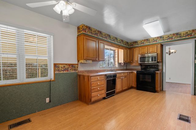 115 Roxbury Street, Hot Springs, AR 71901