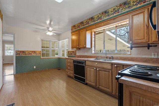 115 Roxbury Street, Hot Springs, AR 71901