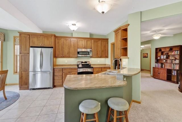 113 Shato Lane, Monona, WI 53716
