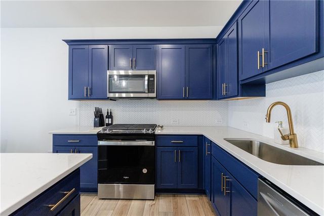 1624 Gunnin Trace, Atlanta, GA 30318