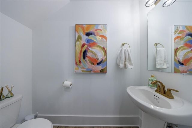 1624 Gunnin Trace, Atlanta, GA 30318