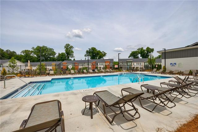 1624 Gunnin Trace, Atlanta, GA 30318