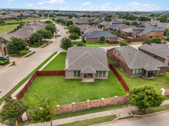 2400 Canyon Wren Lane, Fort Worth, TX 76244