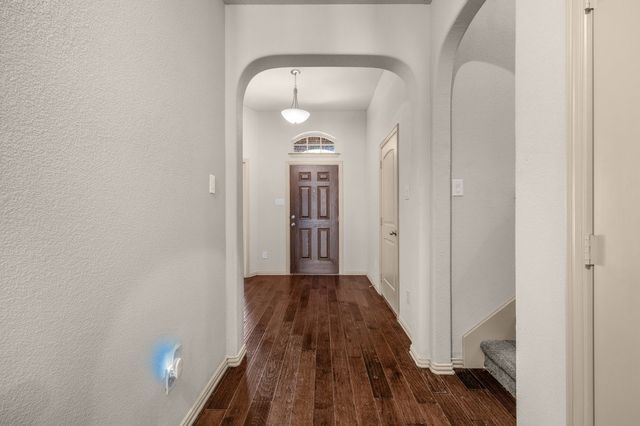 2400 Canyon Wren Lane, Fort Worth, TX 76244