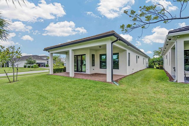5501 Santa Rosa Lane, Westlake, FL 33470
