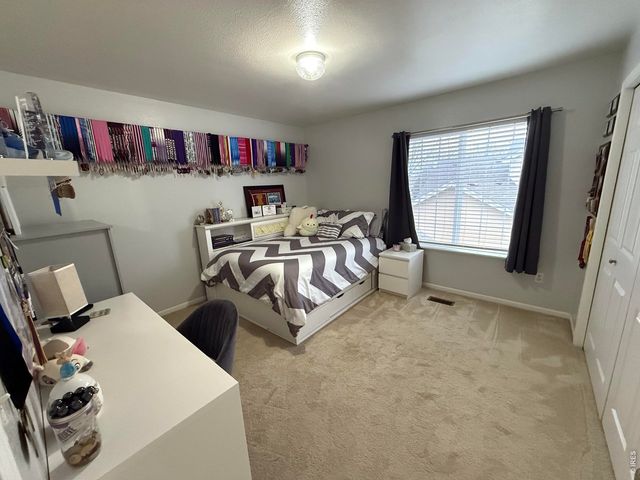 1745 Seven Lakes Dr, Loveland, CO 80538