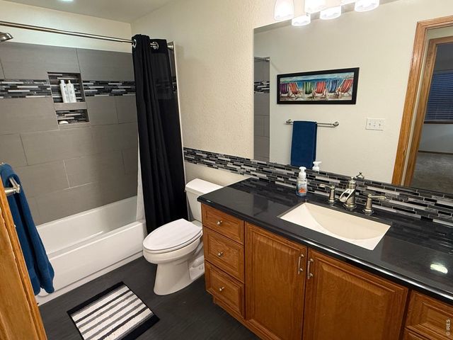 1745 Seven Lakes Dr, Loveland, CO 80538