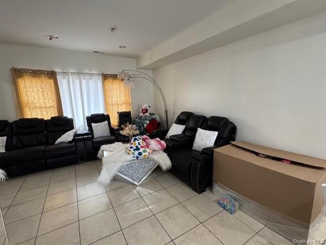 216 Robinson Avenue, Newburgh, NY 12550