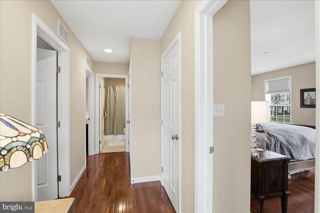 301 HAYLEY ALY, Mount Joy, PA 17552