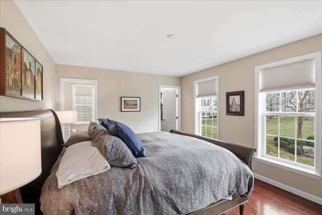 301 HAYLEY ALY, Mount Joy, PA 17552