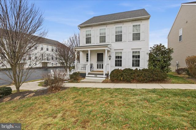 301 HAYLEY ALY, Mount Joy, PA 17552