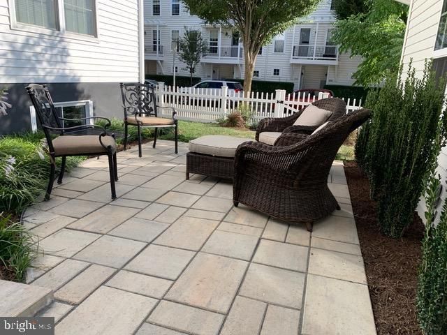 301 HAYLEY ALY, Mount Joy, PA 17552