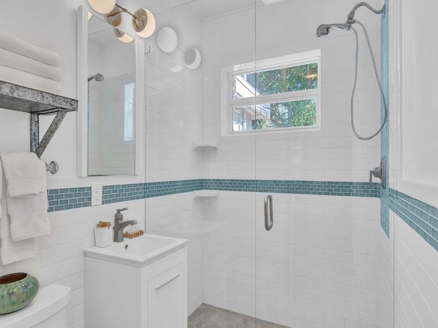 786 Dahlia Lane, Vero Beach, FL 32963