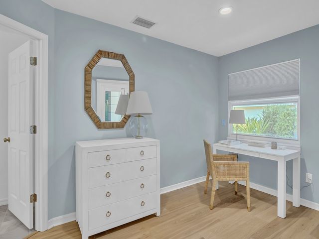 786 Dahlia Lane, Vero Beach, FL 32963