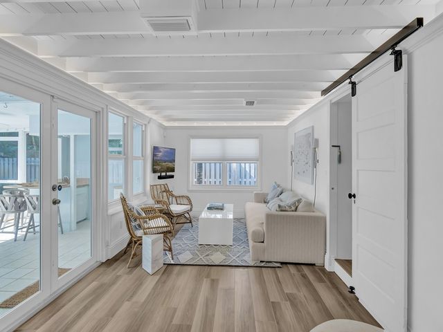 786 Dahlia Lane, Vero Beach, FL 32963