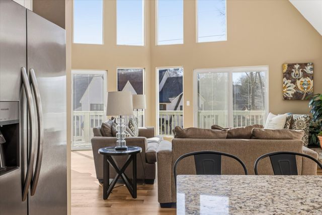 4913 Shoreline Drive, Chattanooga, TN 37416