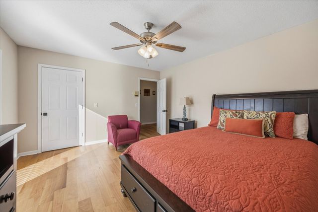 4913 Shoreline Drive, Chattanooga, TN 37416