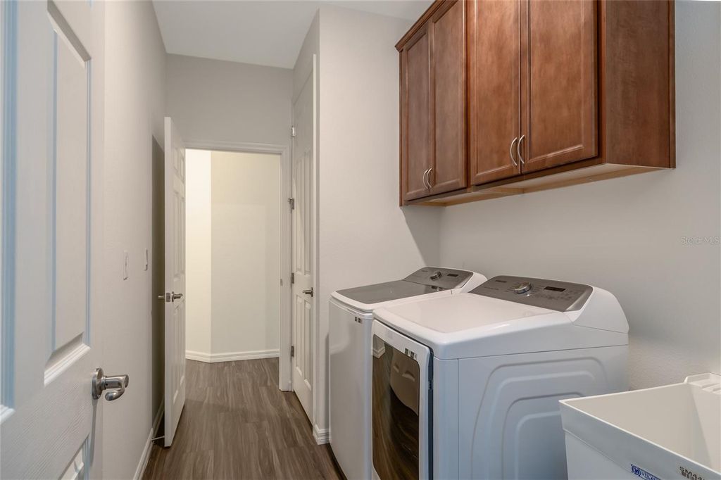 Image 26 of property listing at 18 OAKLEAF WAY, Palm Coast, FL 32137