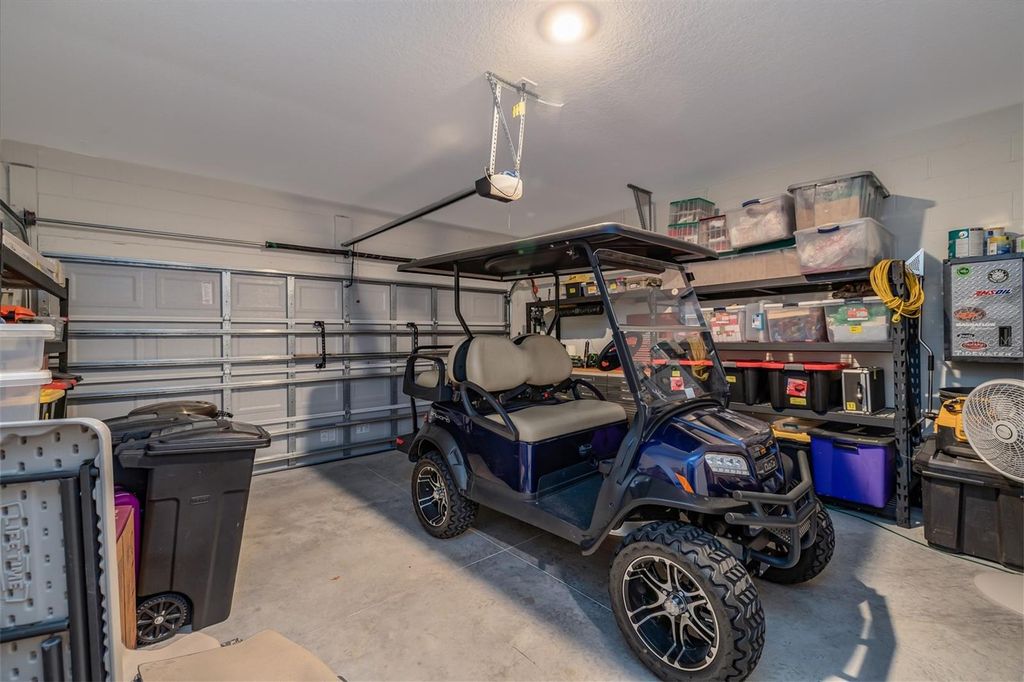 Image 27 of property listing at 18 OAKLEAF WAY, Palm Coast, FL 32137