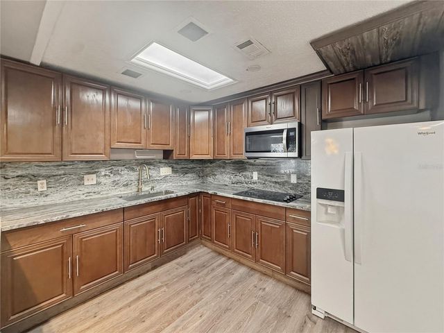 219 BENNETT STREET, Winter Springs, FL 32708