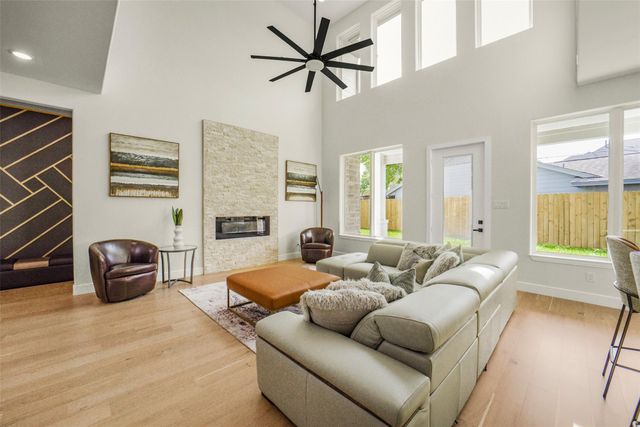 2021 Marnel Road, Houston, TX 77055