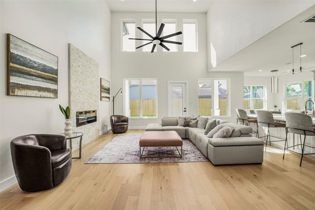 2021 Marnel Road, Houston, TX 77055