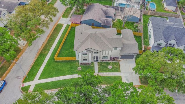 2021 Marnel Road, Houston, TX 77055