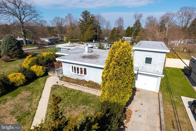 8101 DOUGLAS RD, Glenside, PA 19038