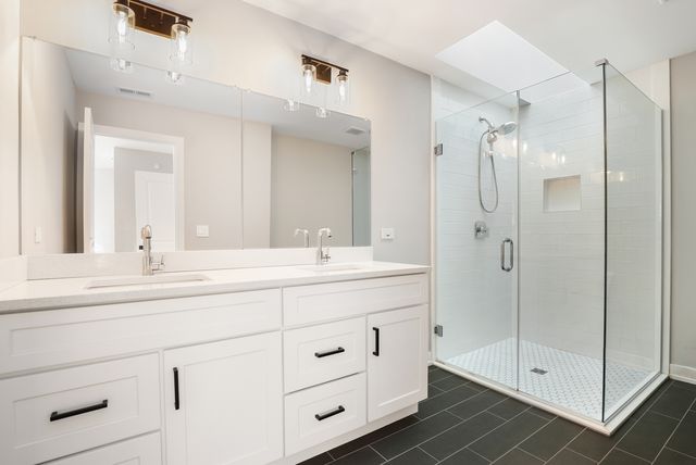 9430 Churchill Drive, Hickory Hills, IL 60457