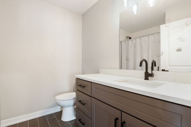 9430 Churchill Drive, Hickory Hills, IL 60457