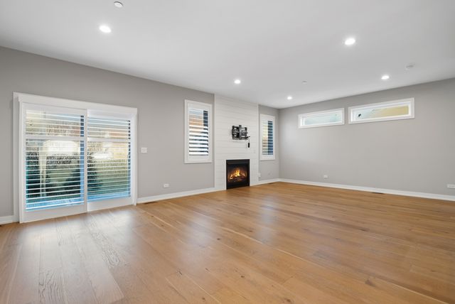 9430 Churchill Drive, Hickory Hills, IL 60457