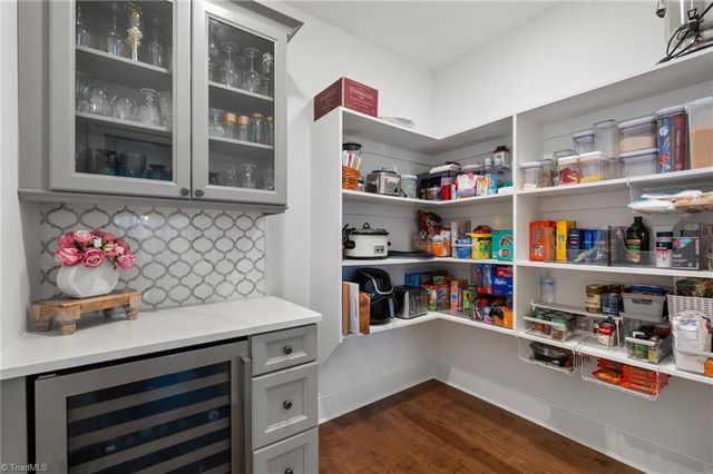 7102 Rae Farms Way, Greensboro, NC 27455