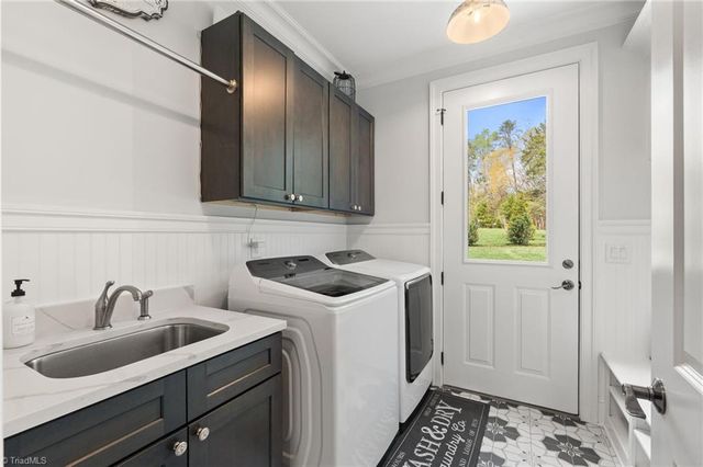 7102 Rae Farms Way, Greensboro, NC 27455