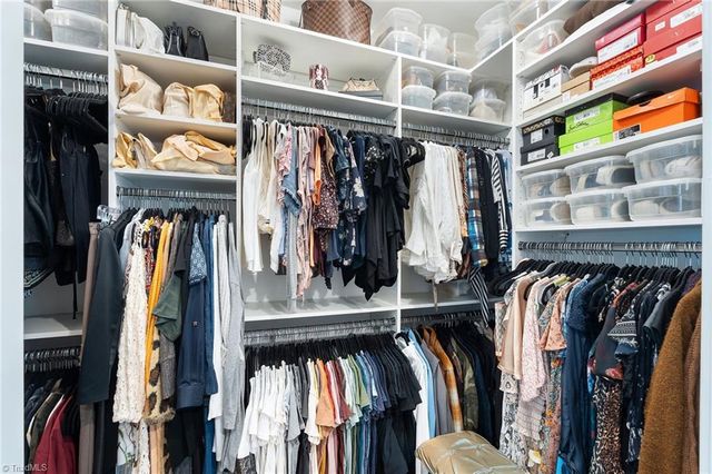 7102 Rae Farms Way, Greensboro, NC 27455