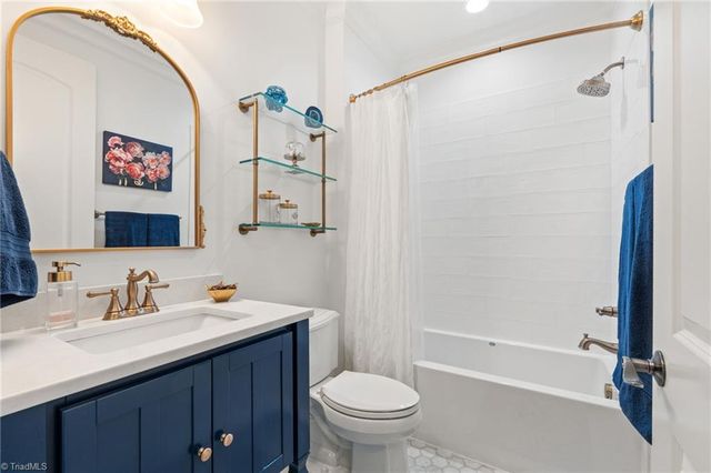 7102 Rae Farms Way, Greensboro, NC 27455