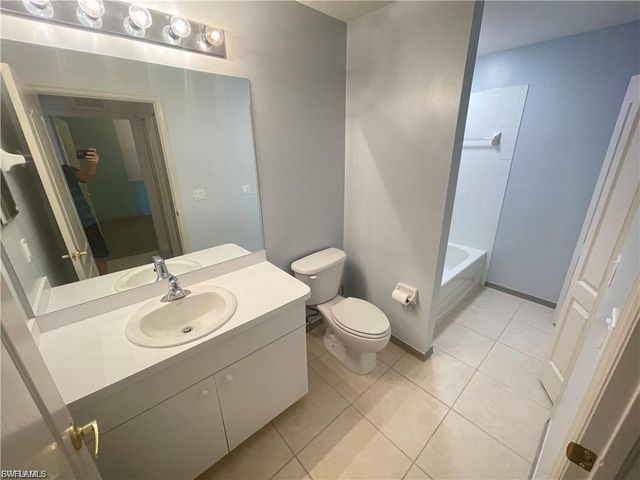 8550 Kingbird LOOP # 635, Estero, FL 33967