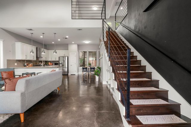 5204 Samuel Huston Ave A, Austin, TX 78721