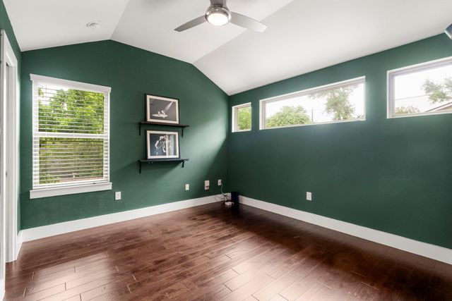 5204 Samuel Huston Ave A, Austin, TX 78721