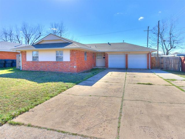 10405 N McKinley Avenue, Oklahoma City, OK 73114