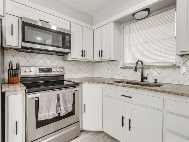 10405 N McKinley Avenue, Oklahoma City, OK 73114