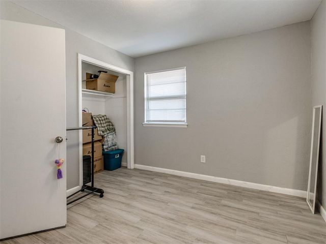 10405 N McKinley Avenue, Oklahoma City, OK 73114