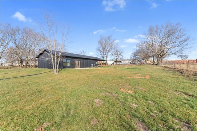 292 Madison Street, Hindsville, AR 72738