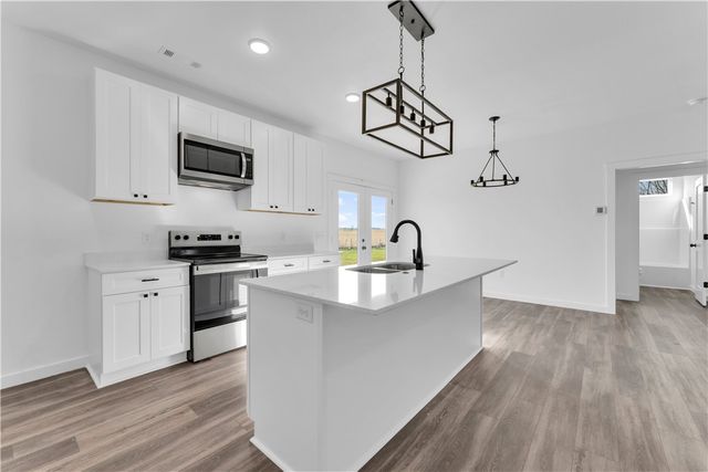 292 Madison Street, Hindsville, AR 72738