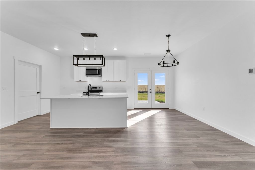 292 Madison Street, Hindsville, AR 72738