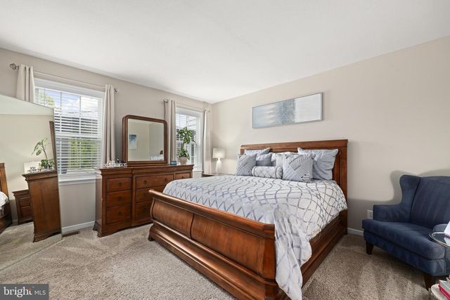 11917 LEGACY WOODS DR, Fredericksburg, VA 22407