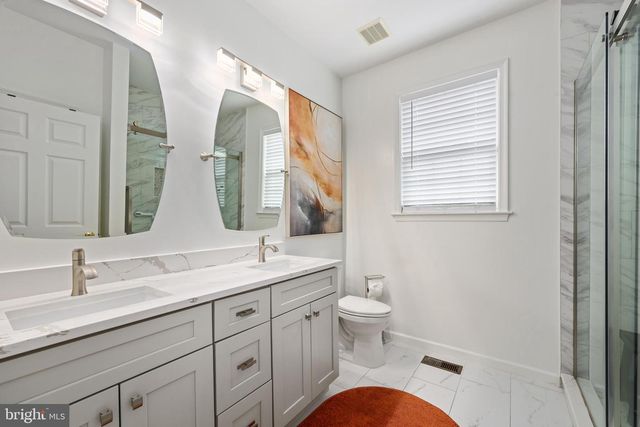 11917 LEGACY WOODS DR, Fredericksburg, VA 22407