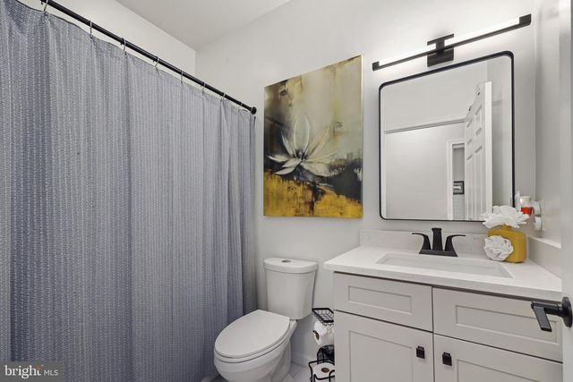 11917 LEGACY WOODS DR, Fredericksburg, VA 22407